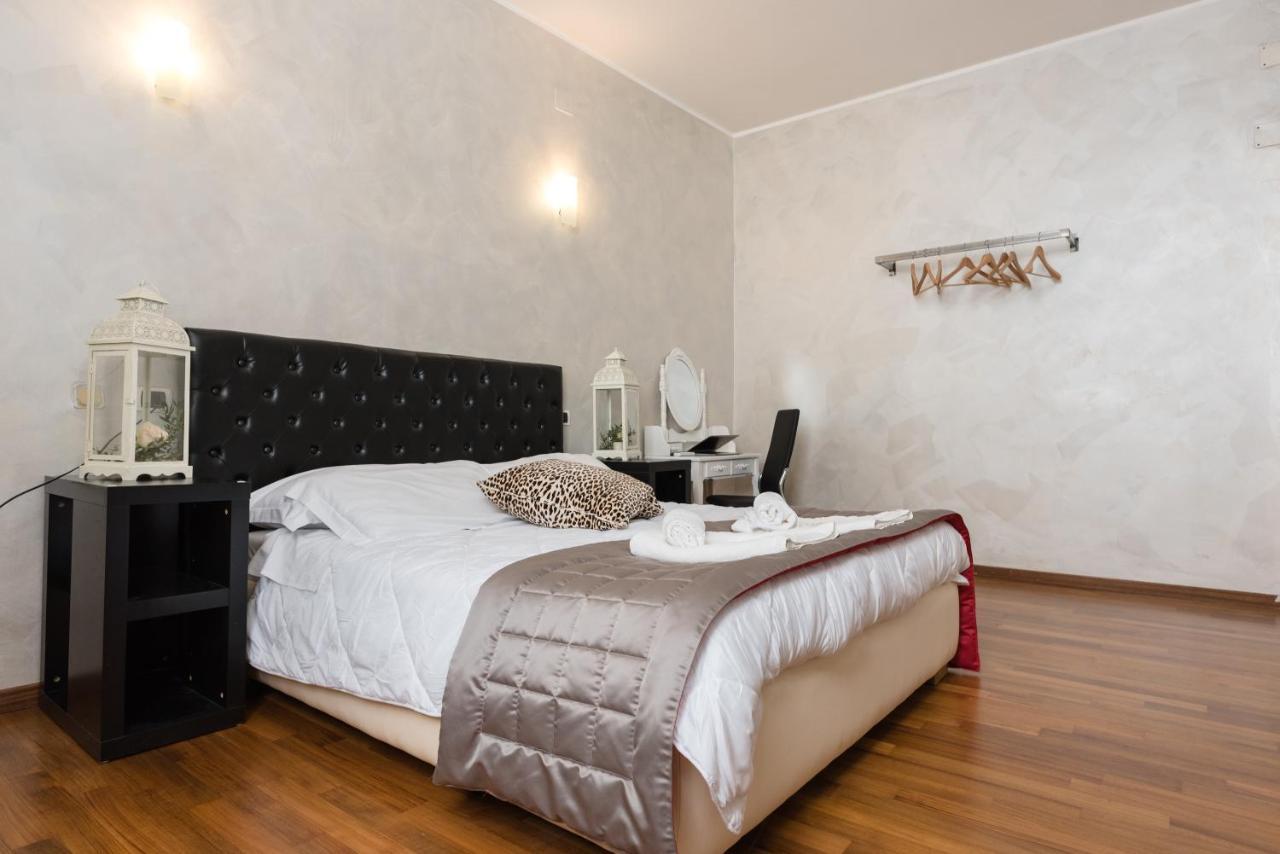 Prince'S Suite - Luxury Rooms Rome Buitenkant foto
