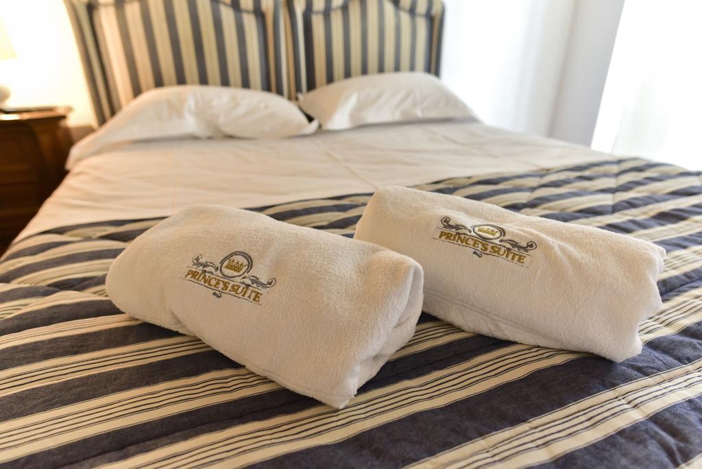 Prince'S Suite - Luxury Rooms Rome Buitenkant foto